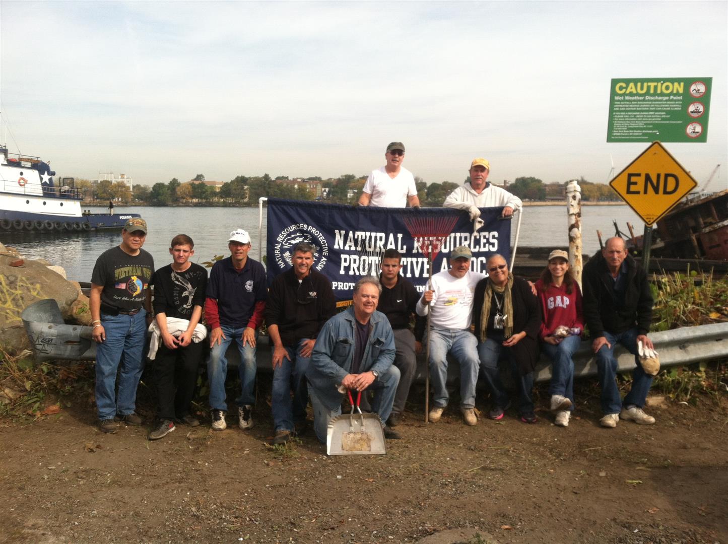 21_pra_clean-up_team_10-13