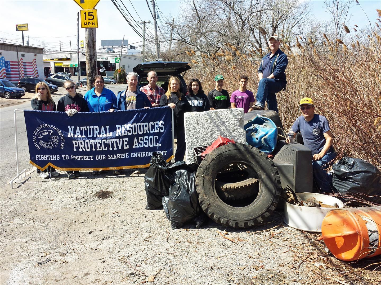 NRPA Beach cleanup 140419